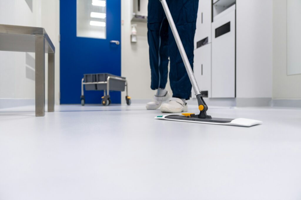  commercial cleaner